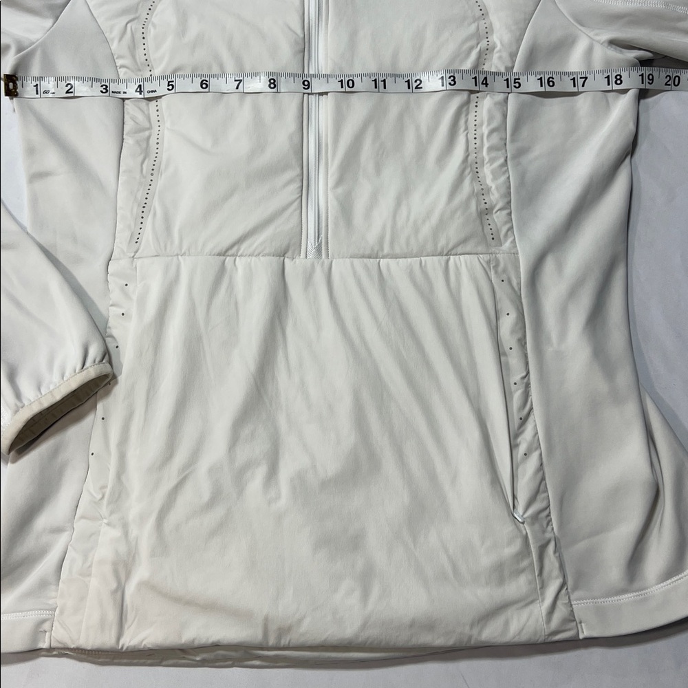 Lululemon Pullover Jacket Size 10 - image 3